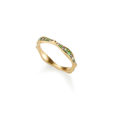 Wave stack ring with tsavorite pavé