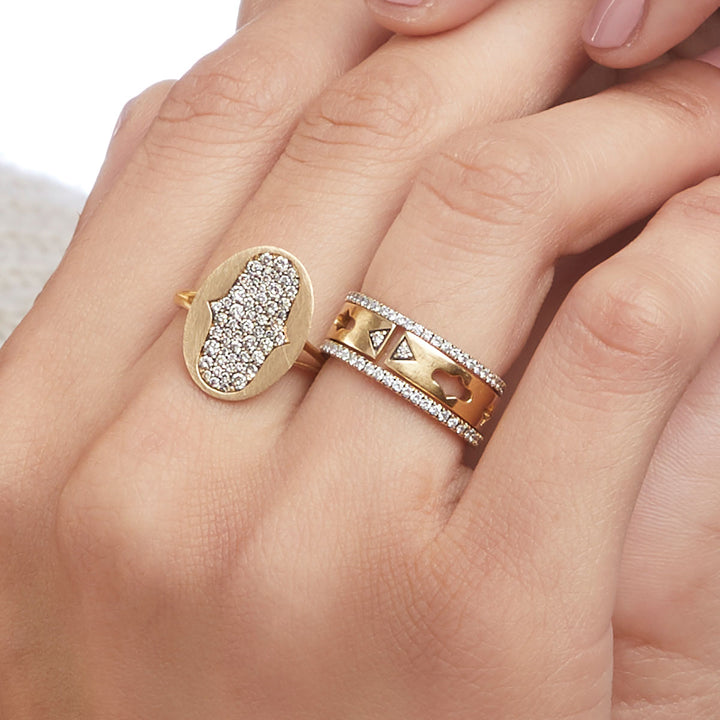 Pavéd Ani motif signet ring